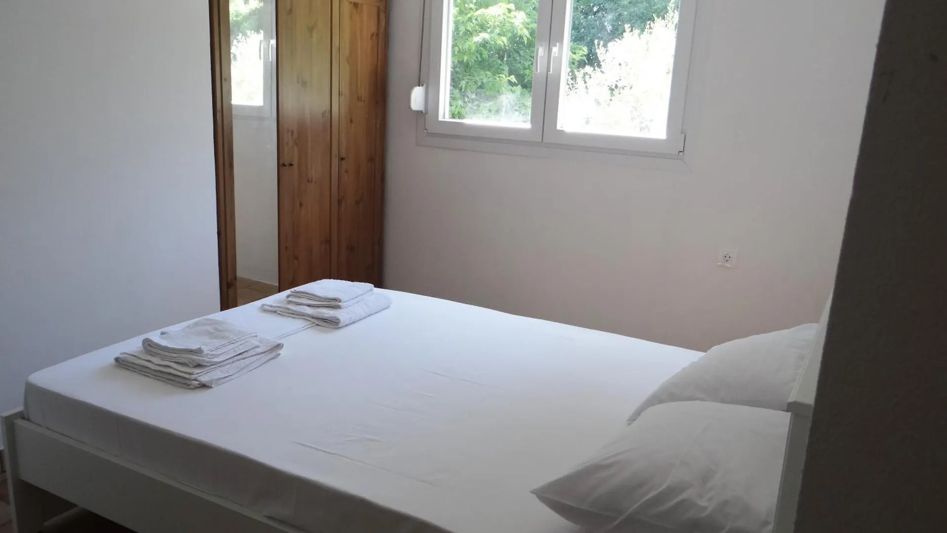 Kalogeriko Apartamento Polychrono